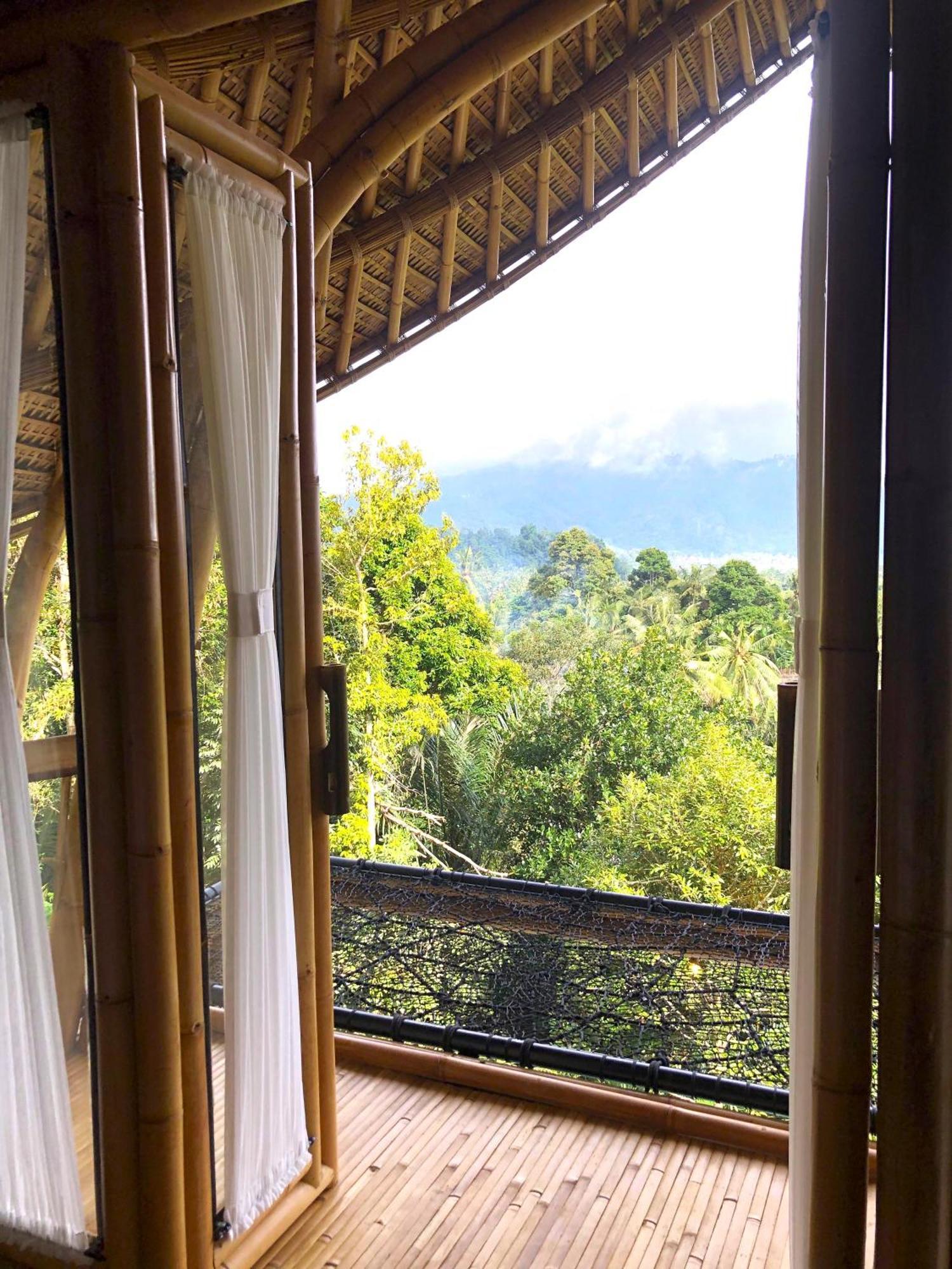 فيلا Danaswari Bali Bamboo House Selat المظهر الخارجي الصورة